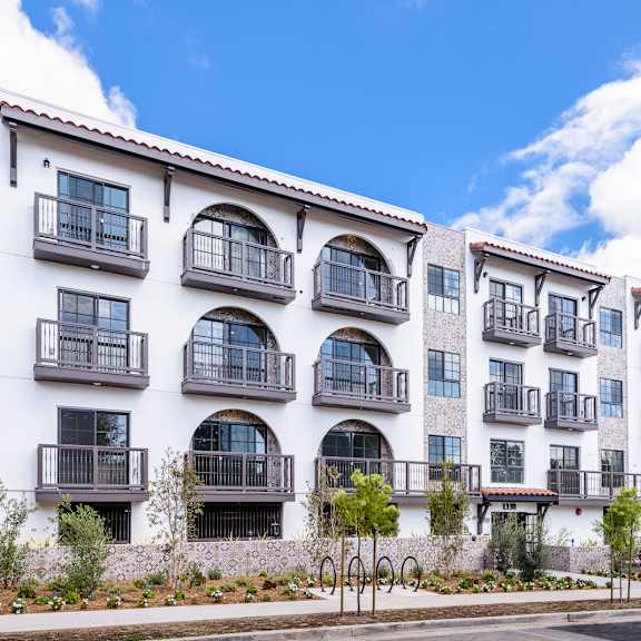 property exterior of formosa fountain by wiseman