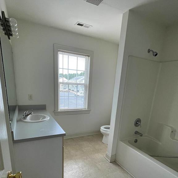 8b 1 bedroom 1 bath