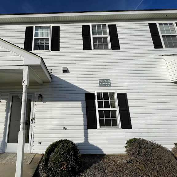 8-c 2 bedroom 2 1/2 bath