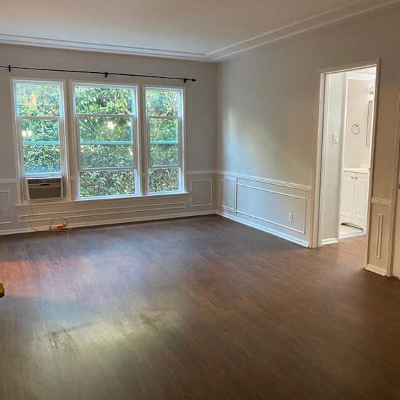apartments for rent in beverly hills with living room