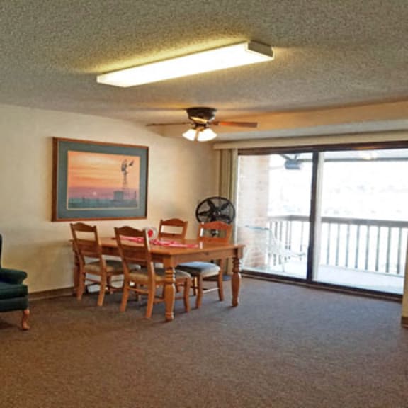 sitting area on 2nd and 3rd floor