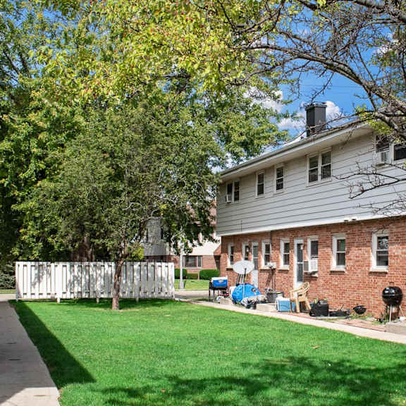 townhomes of cudahy exterior