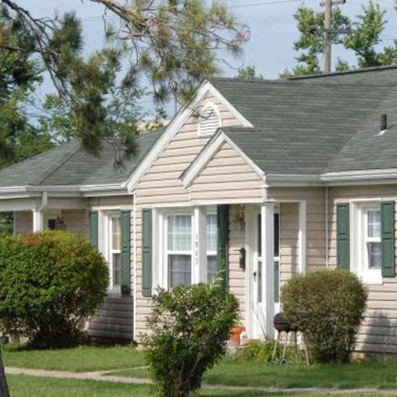 country club village ii exterior 2