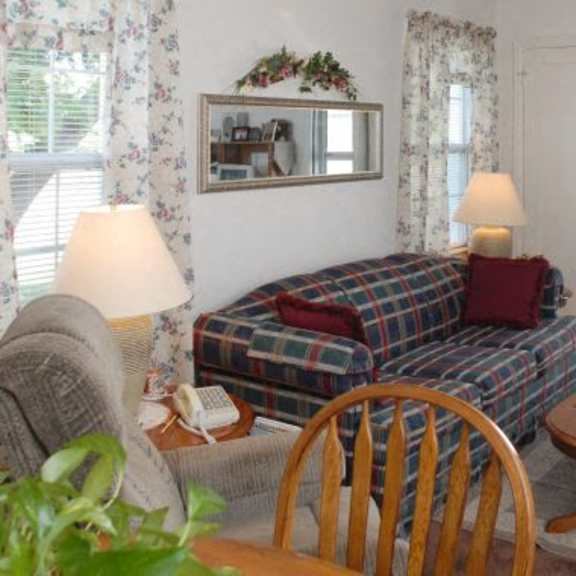 country club village ii interior 1