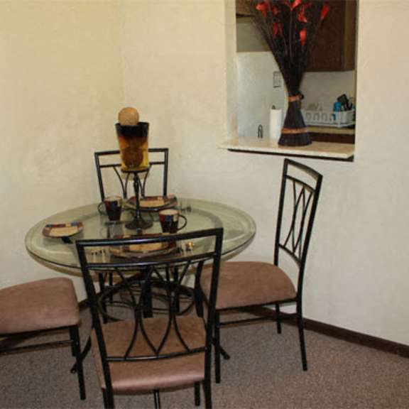 houston plaza interior 3