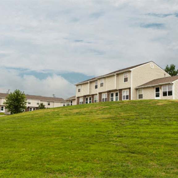 maplewood manor exterior 3