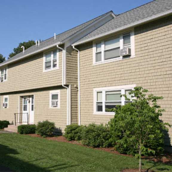 water's edge exterior 3