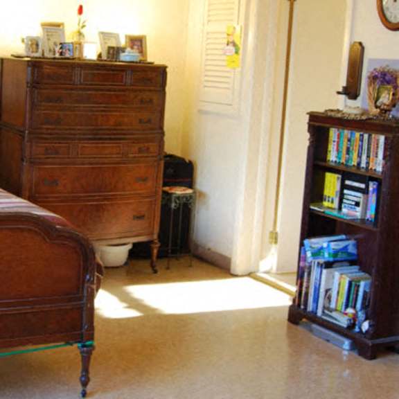 water's edge interior 3