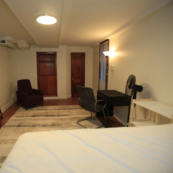 507-2 bedroom