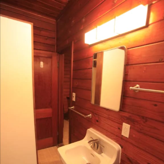 507-7 bathroom