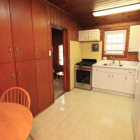 507-8 kitchen