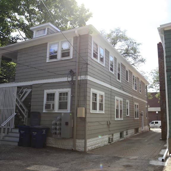 511 exterior