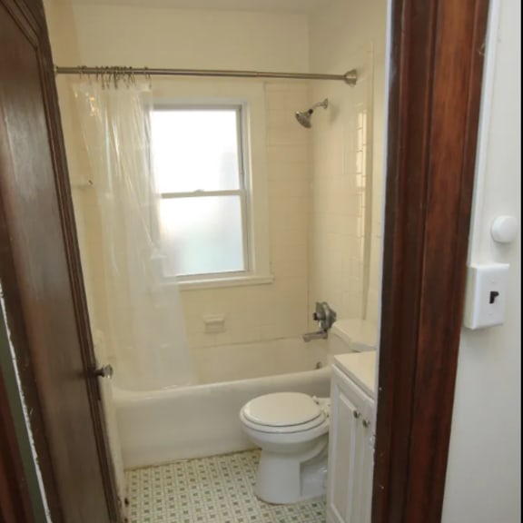 511-2 bathrom