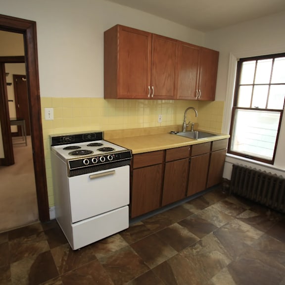 511-2 kitchen