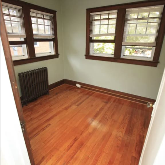511-3 bedroom