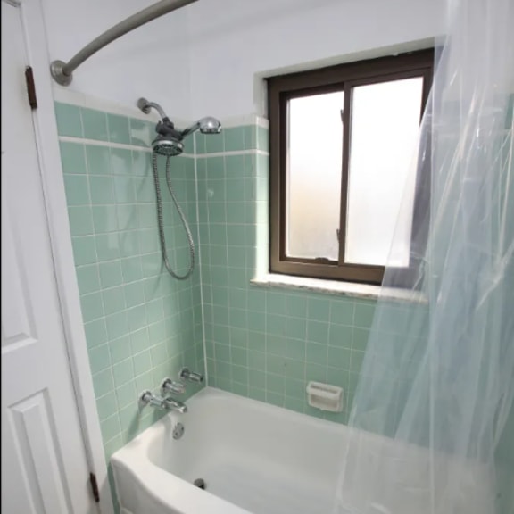 413-4 bath