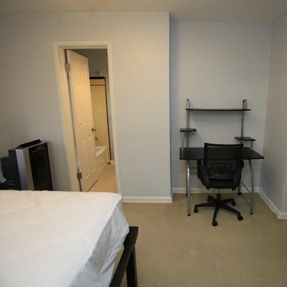 413-6 bedroom