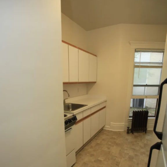 602-3 kitchen