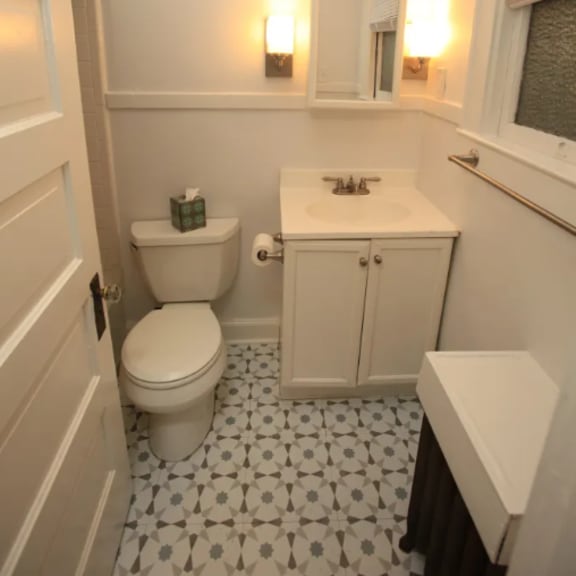 602-4 bathroom 1