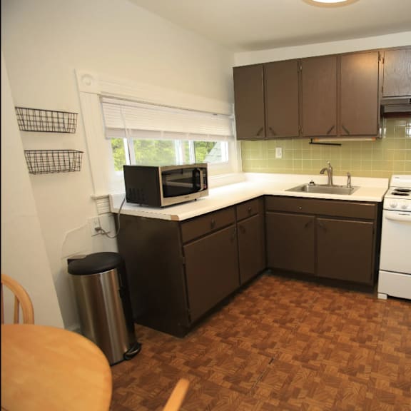 602-9 kitchen