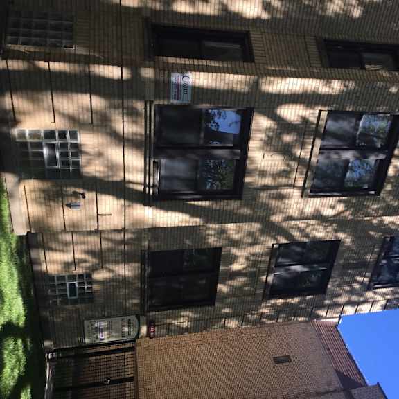 6221 artesian exterior
