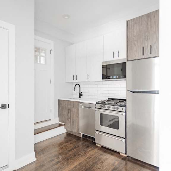 2957-s2 (one bedroom)