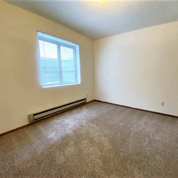 townhome | 4 br | 2 bath | bedroom #2 | three sixty real estate