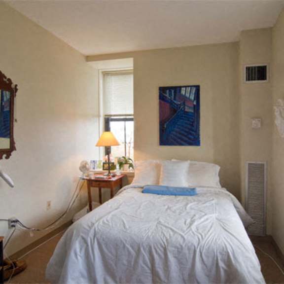 franklin square interior 4