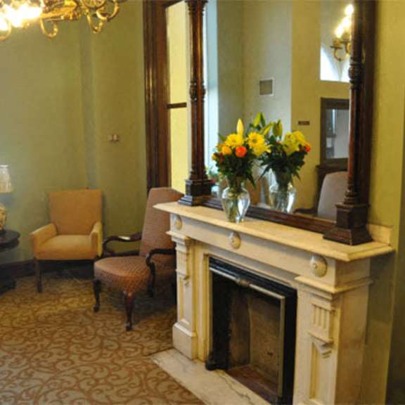 franklin square interior 10