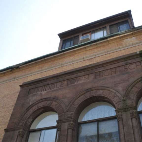 old middletown exterior 2