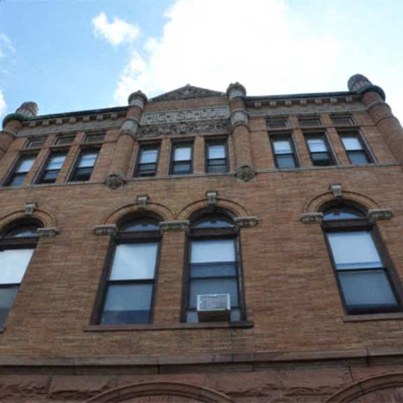 old middletown exterior 3