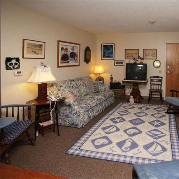 rock harbor village interior 1