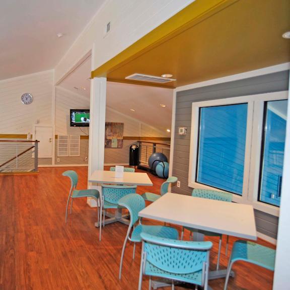 2nd floor of clubhouse at linkhorn bay apartments in virginia beach va