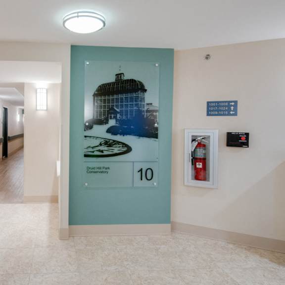 10th floor landing