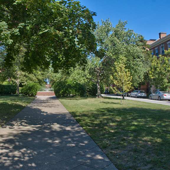 bolton hill neighborhood