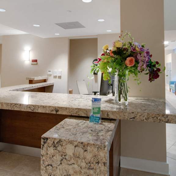 linden park apartments lobby