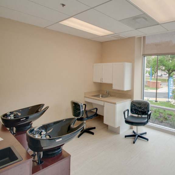 linden park apartments in bolton hill beauty salon