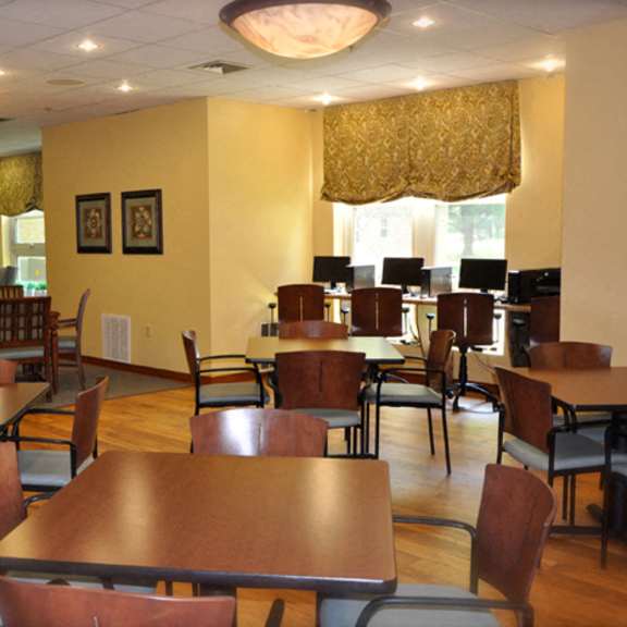 pikeswood park apartments community room