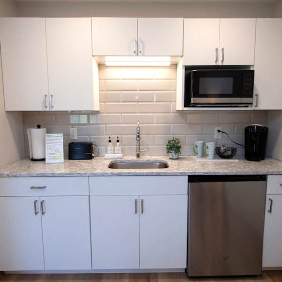 guest suite kitchen
