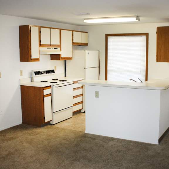 kitchen at woodhills apartments, west carrollton