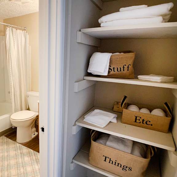 bathroom  at wentworth estates apartments, florence