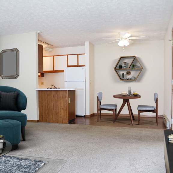 spacious living area  at wyndemere apartments, franklin, 45005