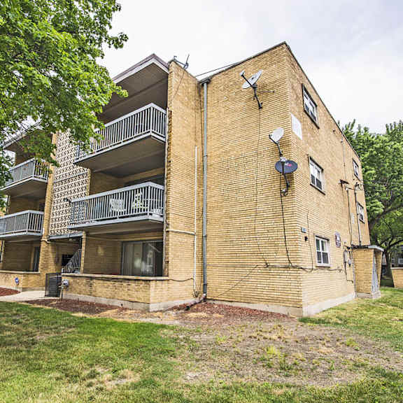 apartments in riverdale, il | 13905 s clark