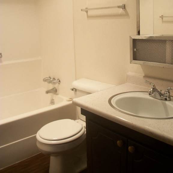1x1 bathroom