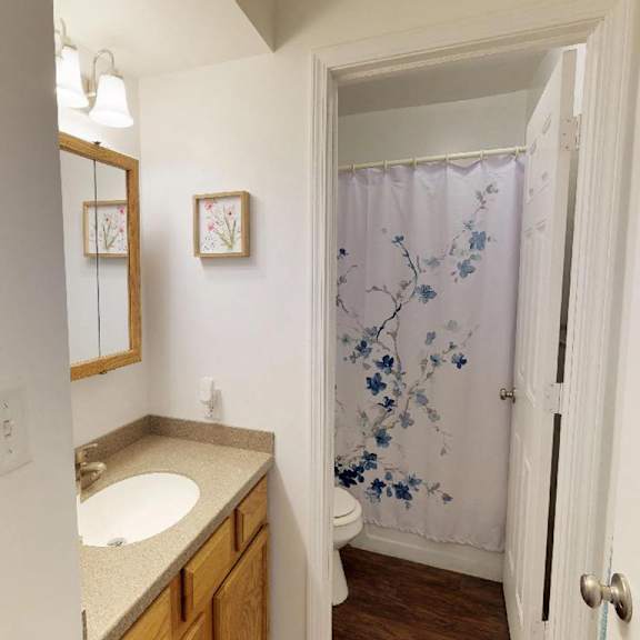 walnut creek townhomes bathroom at walnut creek townhomes, cincinnati, ohio