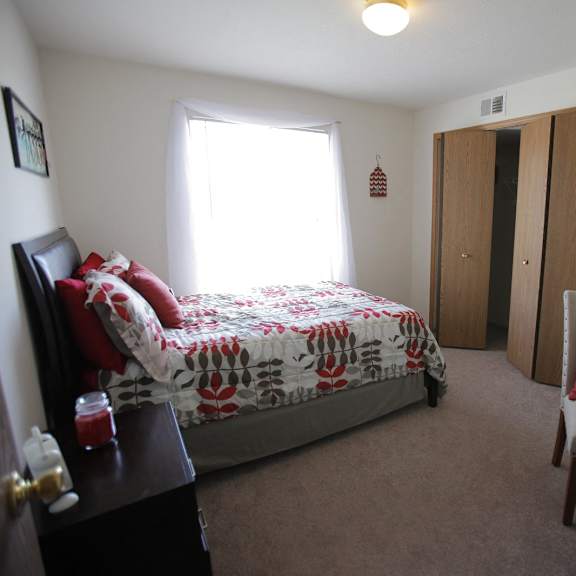 second bedroom