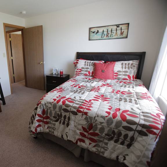 second bedroom