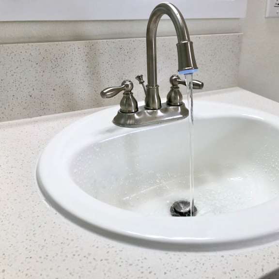 1bd/1ba 425 alexandria apt 9