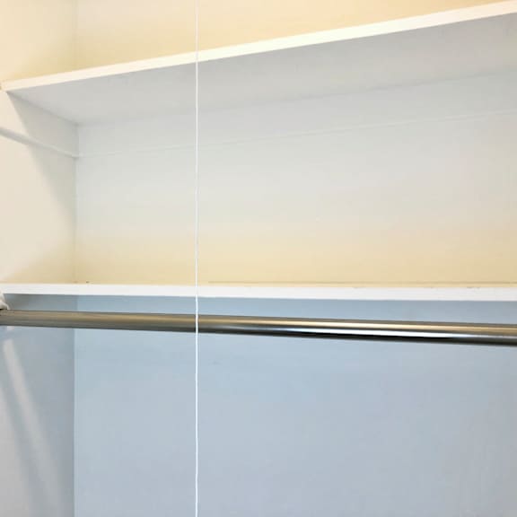 1bd/1ba 425 alexandria apt 9