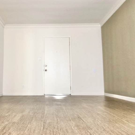 1bd/1ba 425 alexandria apt 9